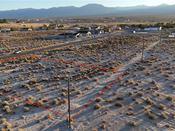 2591 Tecumseh Avenue , Pahrump, NV 89048