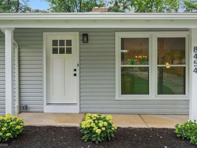 8454 Melody Lane, Macedonia, OH 44056 Photo 4