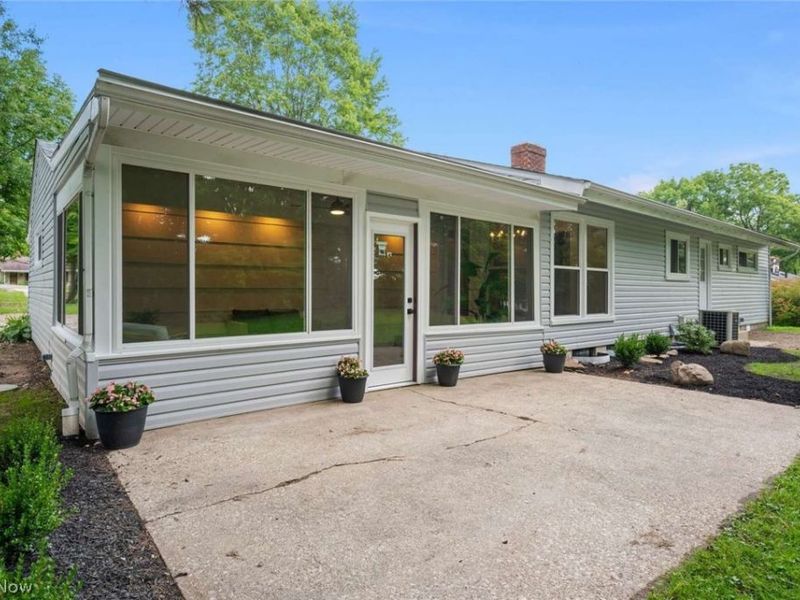 8454 Melody Lane, Macedonia, OH 44056 Photo 5