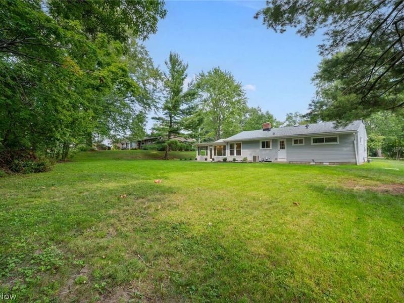 8454 Melody Lane, Macedonia, OH 44056 Photo 8