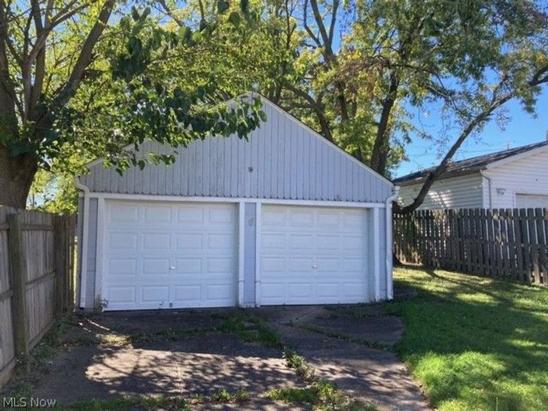 5721 Flowerdale Avenue, Cleveland, OH 44144 Photo 13