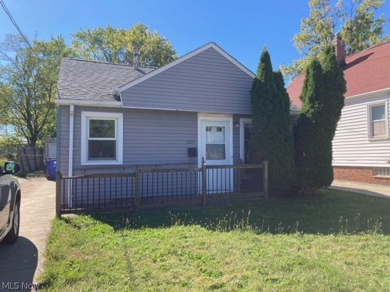 5721 Flowerdale Avenue, Cleveland, OH 44144 Photo 21