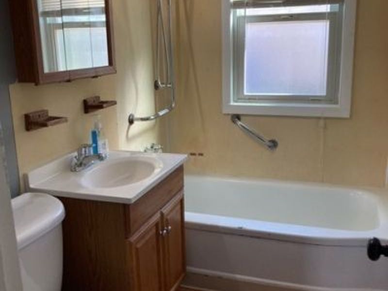 5721 Flowerdale Avenue, Cleveland, OH 44144 Photo 6
