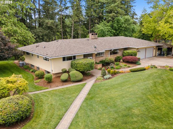11946 SE BOYER RD, McMinnville, OR 97128