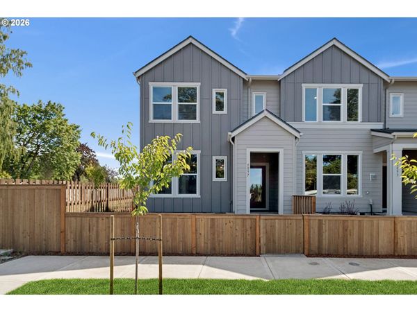 5897 SE Powell Valley RD, Gresham, OR 97030