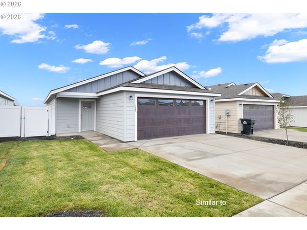 895 TINLEY ST, Stanfield, OR 97875