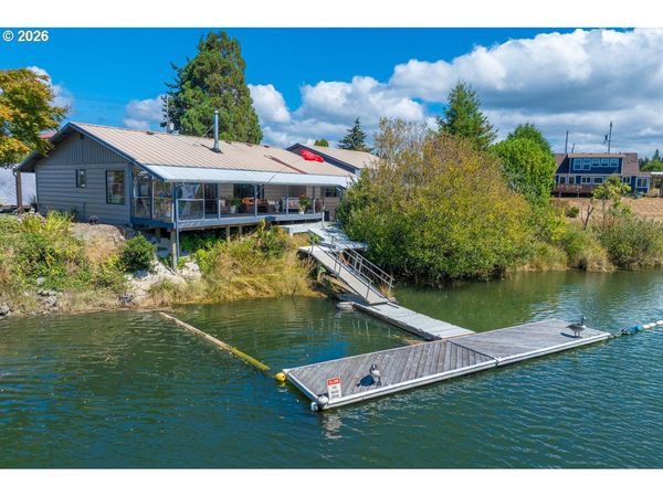 1144 WINCHESTER AVE, Winchester Bay, OR 97467