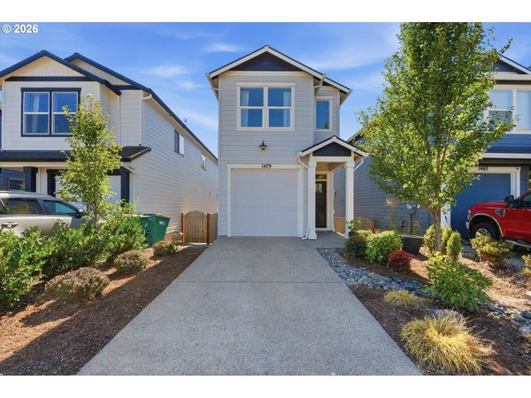 1479 S GIA CT, Newberg, OR 97132