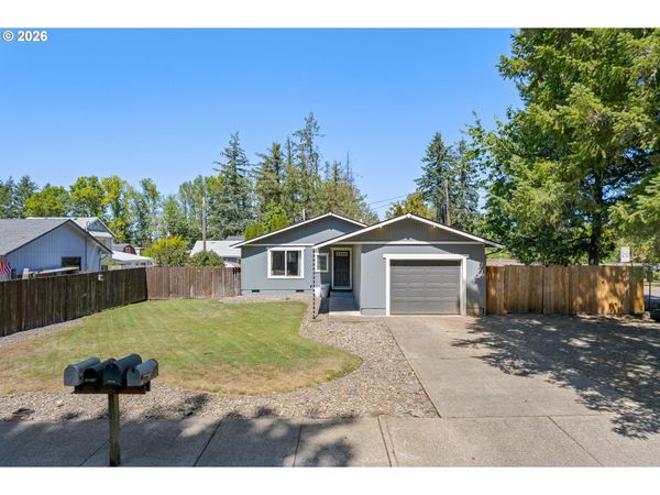25221 CHENEY DR, Veneta, OR 97487