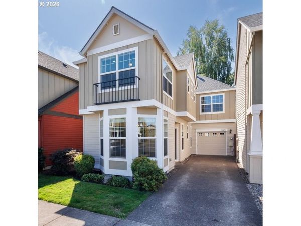 20454 SW Skiver ST, Beaverton, OR 97078