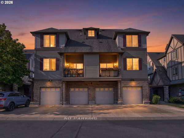 7954 NE MIRIAM WAY, Hillsboro, OR 97006