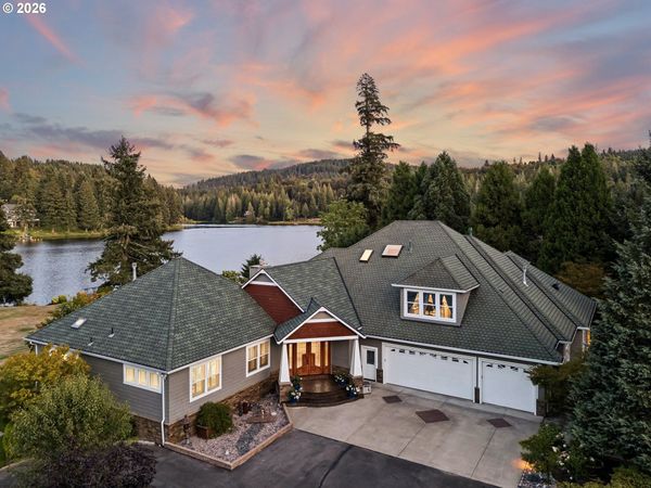 20108 S DRIFTWOOD DR, Oregon City, OR 97045