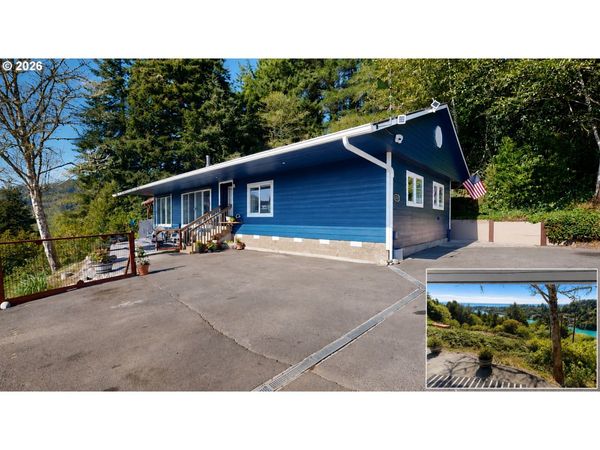 16631 FOSTER RD, Brookings, OR 97415