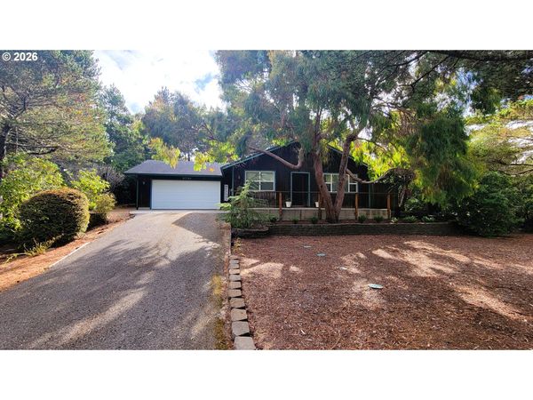 87793 SALTAIRE ST, Florence, OR 97439