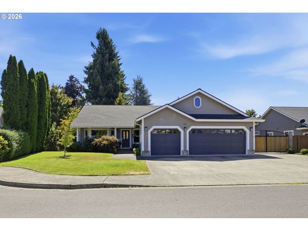 1575 FAIRVIEW PL, Cottage Grove, OR 97424