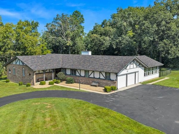 2 Bridal Oak Court , O'Fallon, MO 63366
