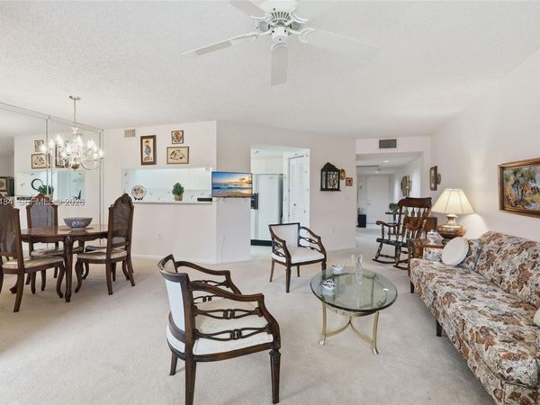 13701 SW 12th St , Unit 311A, Pembroke Pines, FL 33027