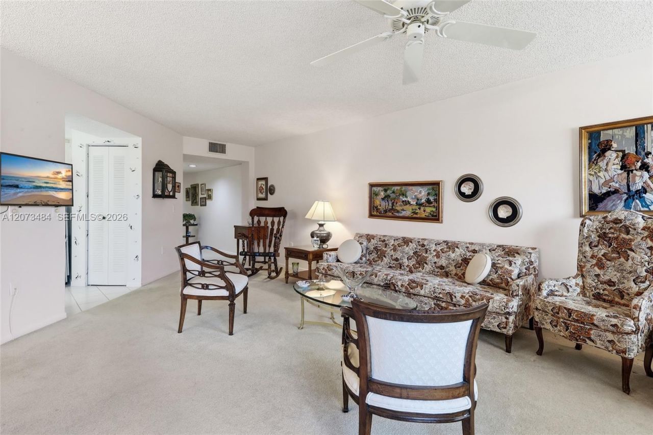 13701 SW 12th St , Unit 311A, Pembroke Pines, FL 33027 Photo