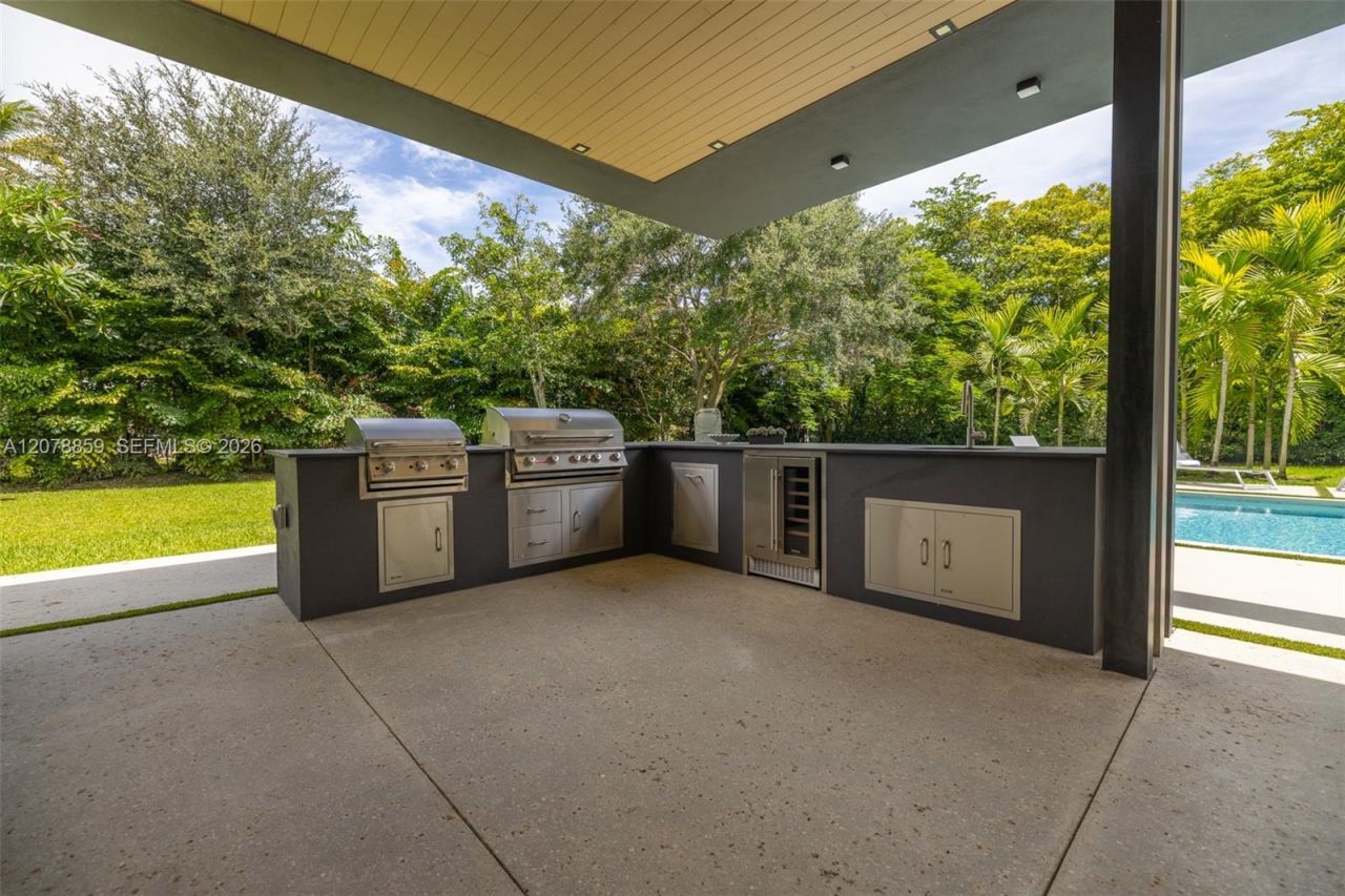 7425 Howard Dr , Pinecrest, FL 33156 Photo