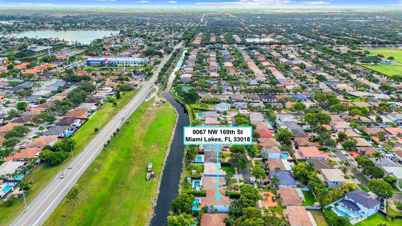 9067 NW 169th St , Miami Lakes, FL 33018 Photo