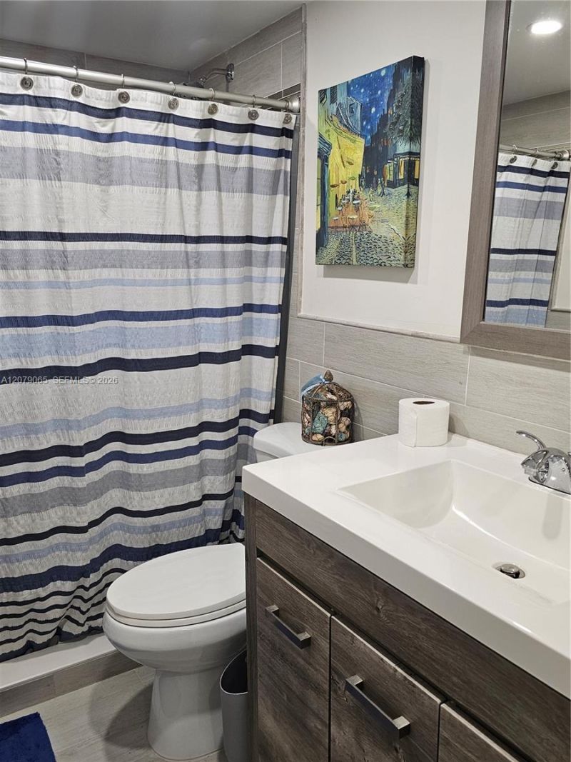 8065 SW 107th Ave , Unit 5-107, Miami, FL 33173 Photo