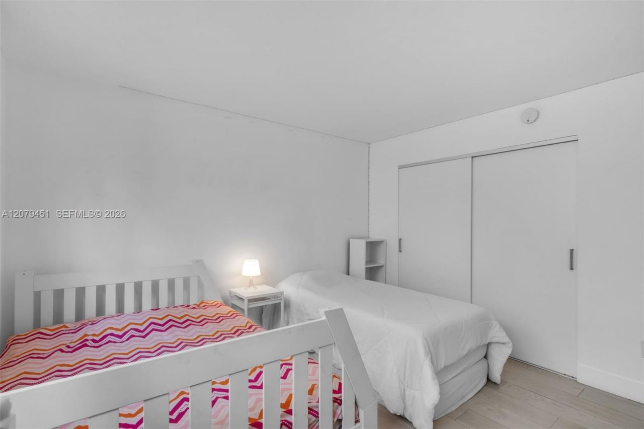 101 Ocean Lane Dr , Unit 1011, Key Biscayne, FL 33149 Photo