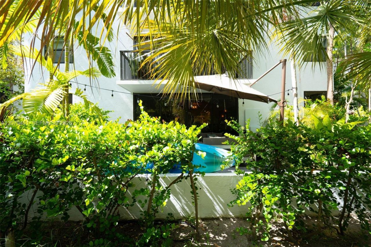 101 Ocean Lane Dr , Unit 1011, Key Biscayne, FL 33149 Photo