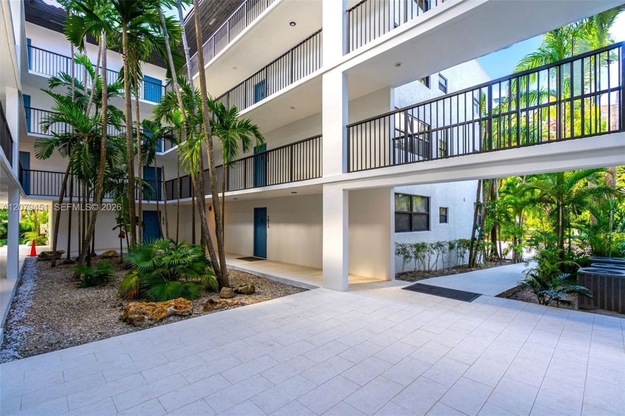101 Ocean Lane Dr , Unit 1011, Key Biscayne, FL 33149 Photo