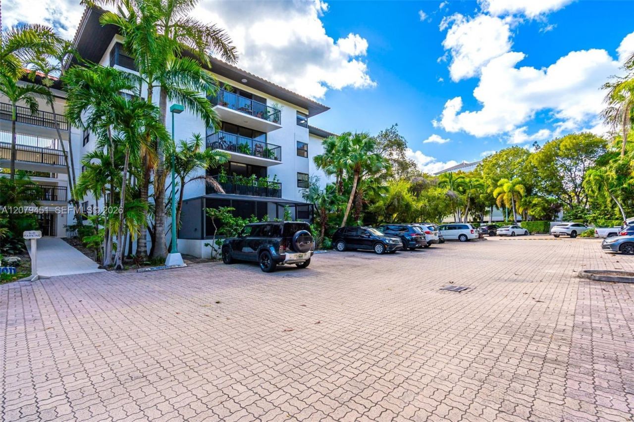 101 Ocean Lane Dr , Unit 1011, Key Biscayne, FL 33149 Photo