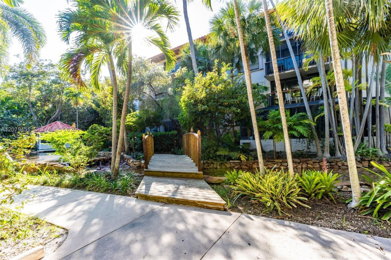 101 Ocean Lane Dr , Unit 1011, Key Biscayne, FL 33149 Photo