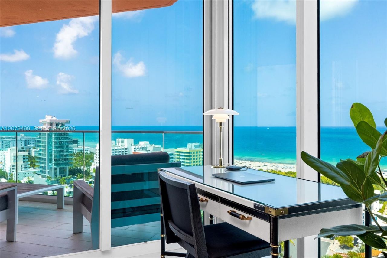 300 S Pointe Dr, Unit 2005, Miami Beach, FL 33139 Photo