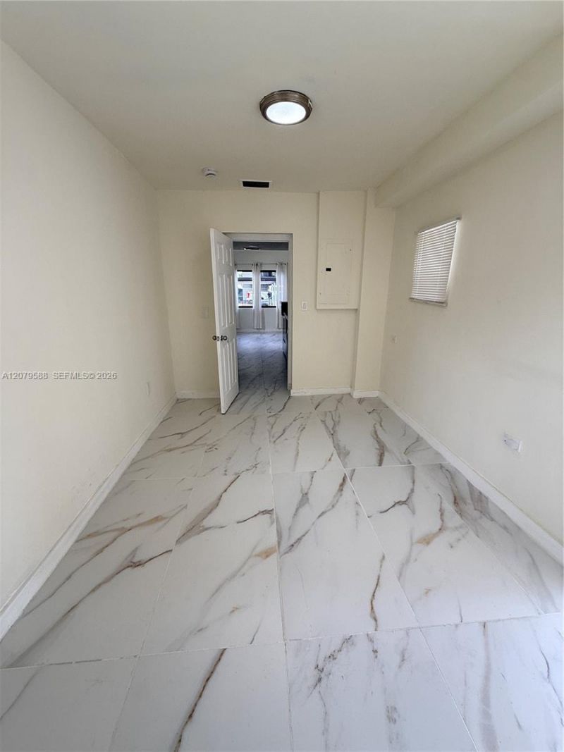2754 NW 60th St , Miami, FL 33142 Photo