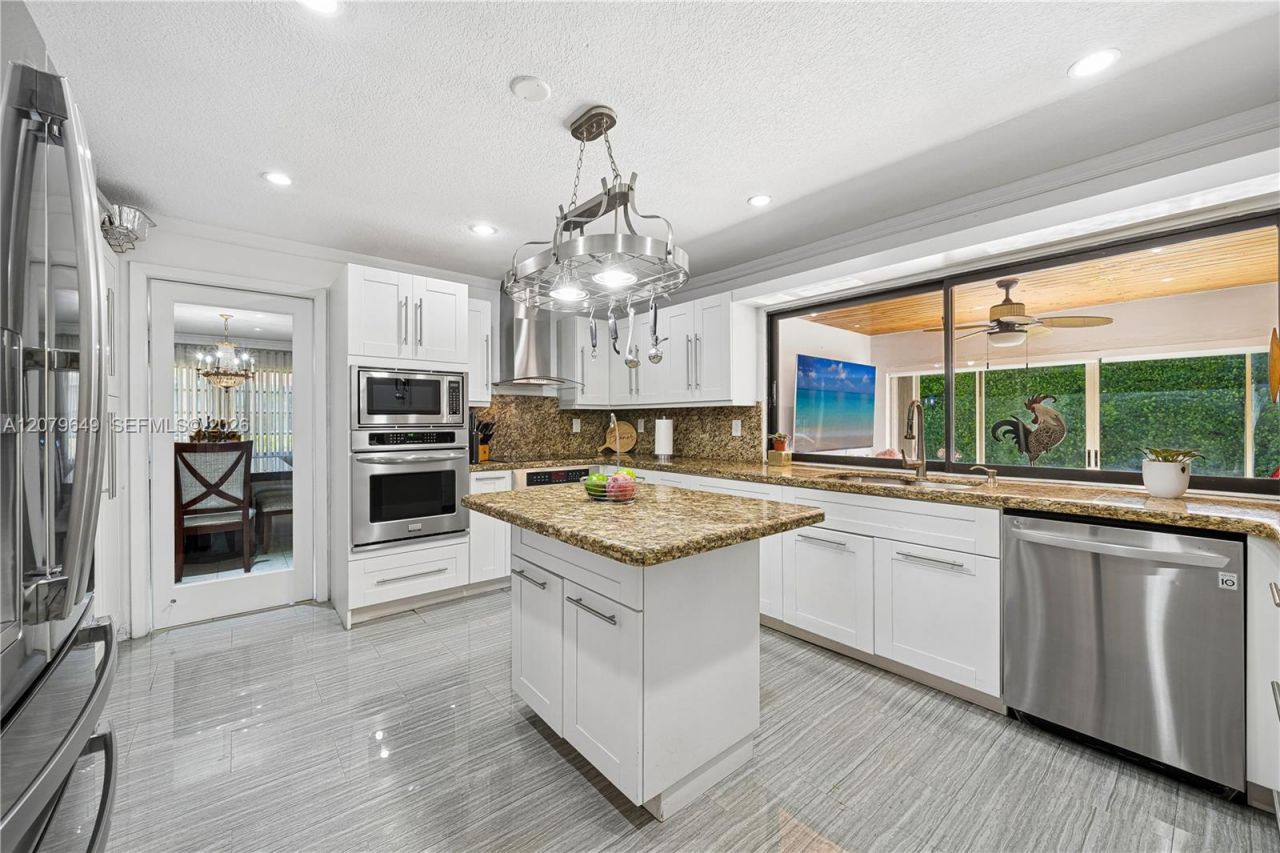 590 NW 132nd Ave , Miami, FL 33182 Photo