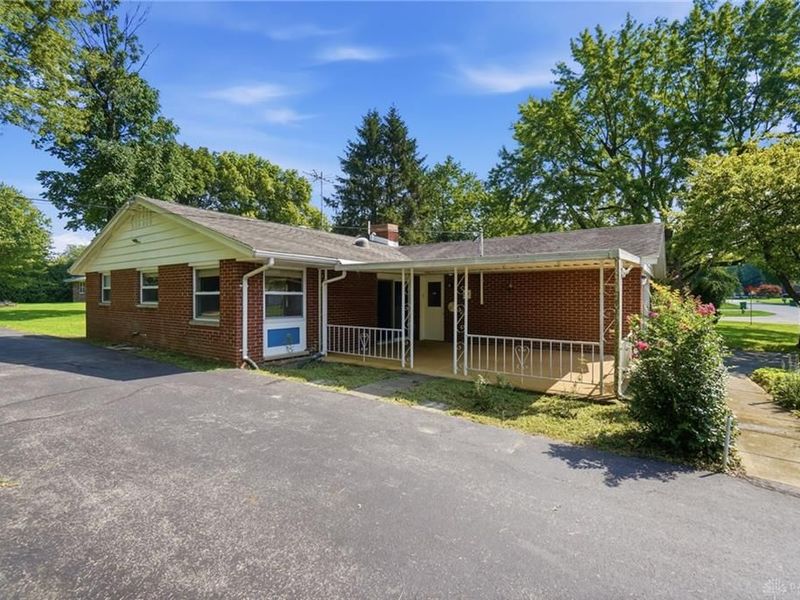 2798 Coldsprings Drive, Beavercreek, OH 45434 Photo 2
