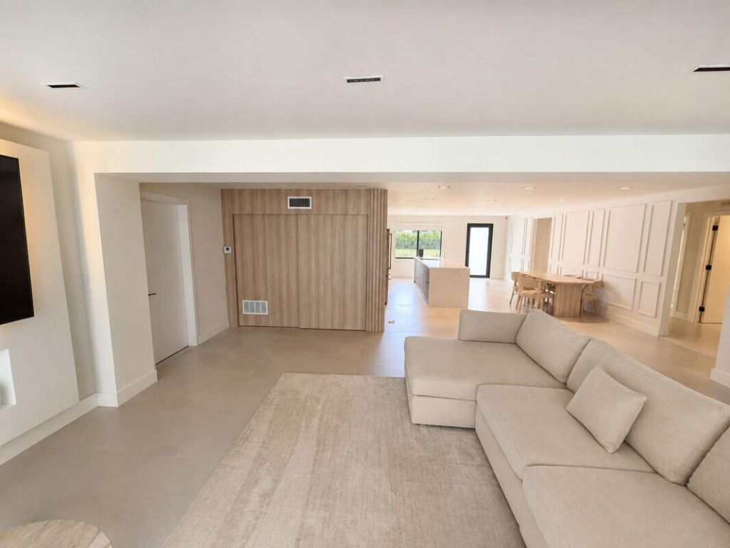4919 SW 28th Avenue, Fort Lauderdale, FL 33312 Photo