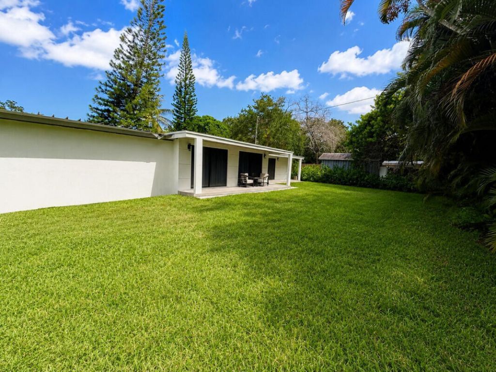 4919 SW 28th Avenue, Fort Lauderdale, FL 33312 Photo