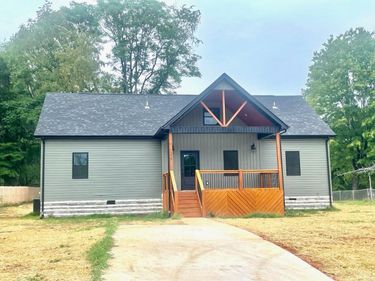 1178 Macon Loop, Lynchburg, VA 24503