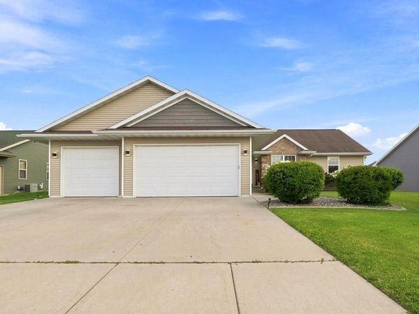 473 HARVEST HILL DRIVE, Denmark, WI 54208