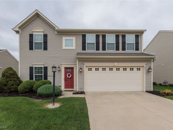 2951 Island Creek Drive, Medina, OH 44256