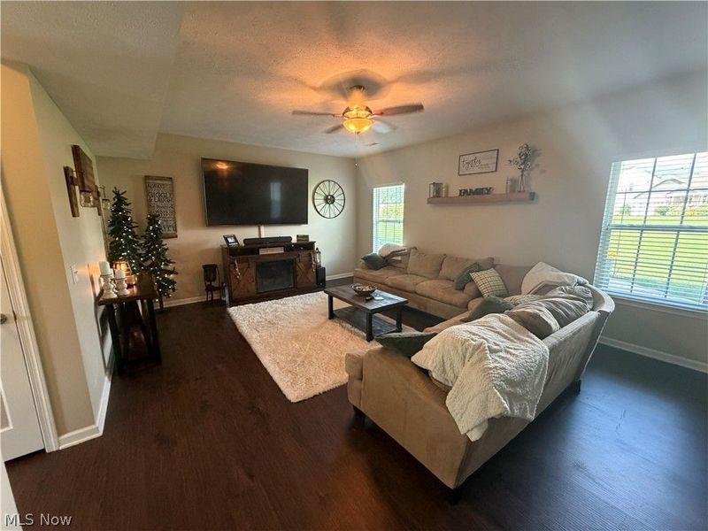 2951 Island Creek Drive, Medina, OH 44256 Photo 3