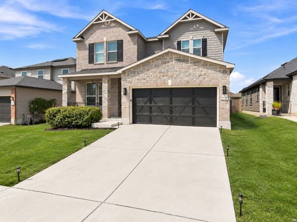 4530 Whispering Oak, New Braunfels, TX 78130