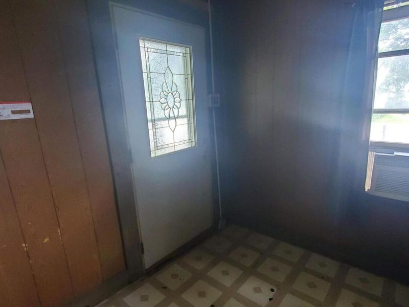 726 E Spring Street, Saint Marys, OH 45885 Photo 5
