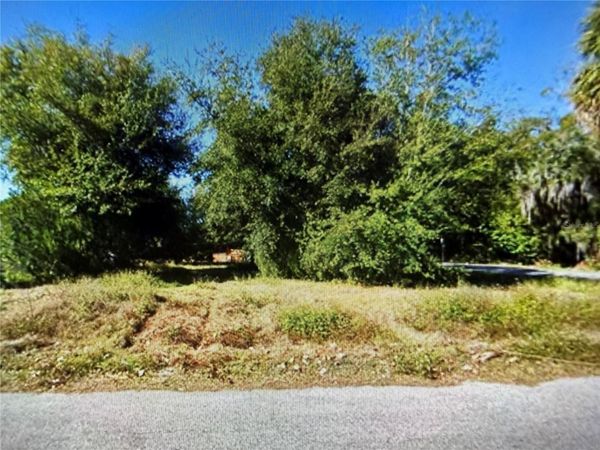 950 PINEDALE AVENUE , ORLANDO, FL 32808