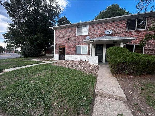 10207 E 14th Avenue , Aurora, CO 80010