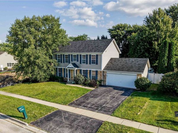 616 Bayfield Drive , DeKalb, IL 60115