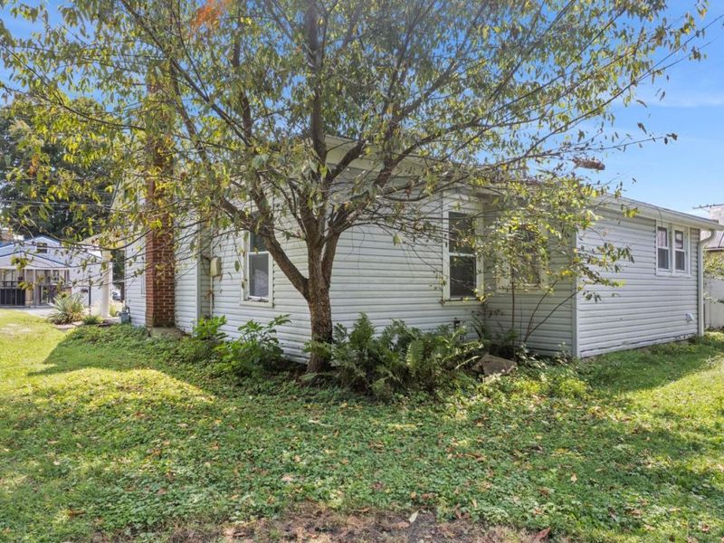 155 N Third Street, Williamsburg, OH 45176 Photo 24