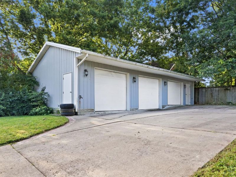 304 N Main Street, Pleasant Township, OH 45121 Photo 10