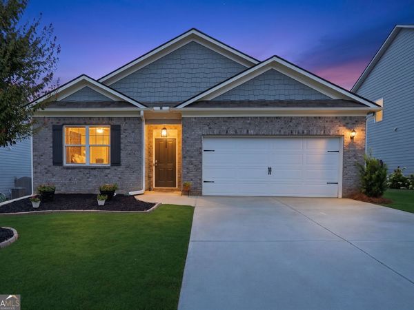 450 Starbuck Parkway, Pendergrass, GA 30567