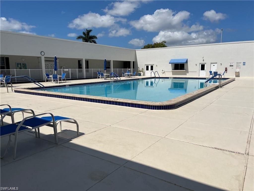 1254 Hazeltine Dr , Fort Myers, FL 33919 Photo