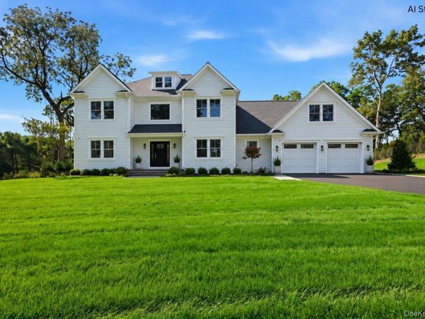 2 Wilder Lane , Huntington, NY 11743